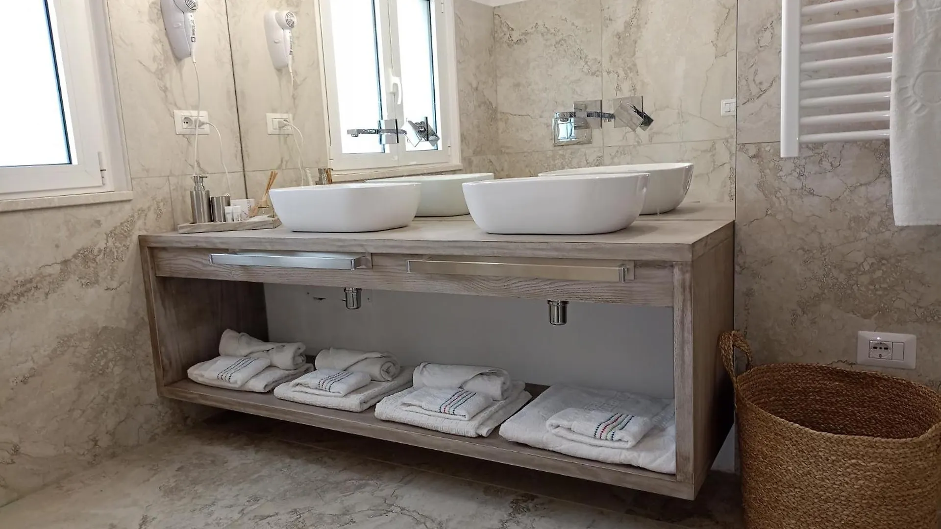 Relaxing Spaces Assemini 0*,