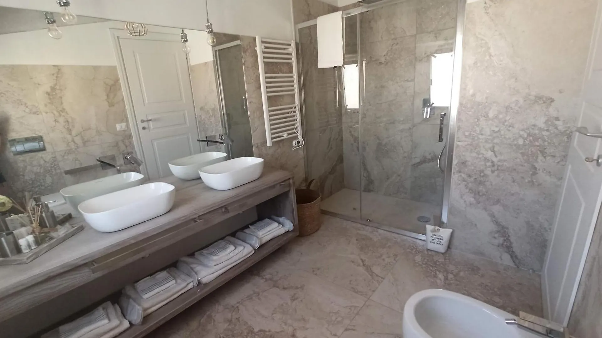 Bed & Breakfast Relaxing Spaces Assemini